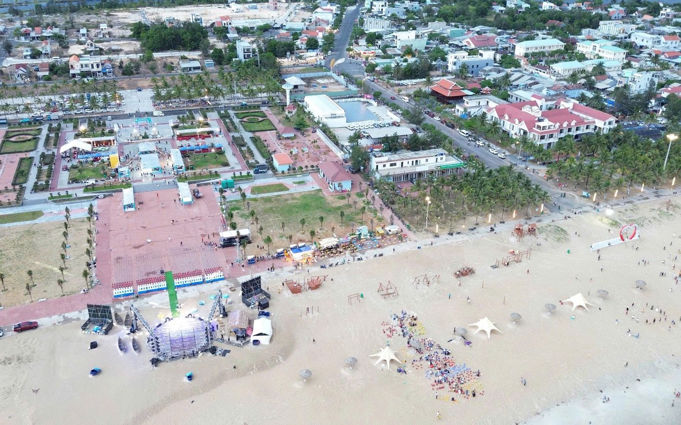 Biển Nam Đà Nẵng